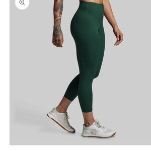 Born Primitive Dark Green Go To 7/8 leggings 2.0